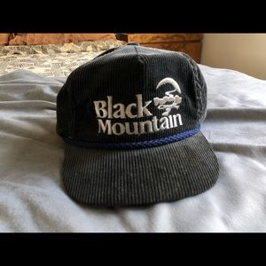Black Mountain black corduroy hat